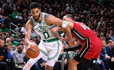 Nhận định bóng rổ NBA Playoffs 2024 - Miami Heat vs Boston Celtics ngày 25/4: Jayson Tatum thị uy sức mạnh?