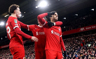Đội hình ra sân West Ham vs Liverpool: Salah và Nunez đều ngồi dự bị