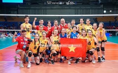 Bích Tuyền ghi 35 điểm, bóng chuyền nữ Việt Nam đánh bại đội bóng hạng 13 thế giới