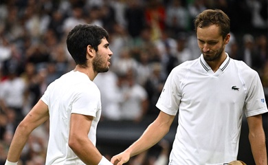 Lịch thi đấu bán kết Wimbledon 2024: Alcaraz vs Medvedev