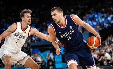 Nikola Jokic có triple-double, Serbia giành huy chương đồng đầu tiên với bóng rổ Olympic