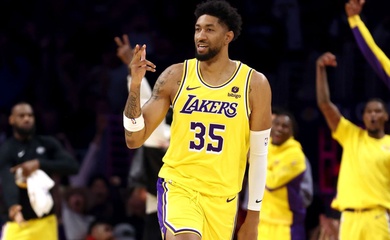 Chưa đấu đã thiệt quân, Los Angeles Lakers mất bigman quan trọng giai đoạn đầu mùa giải