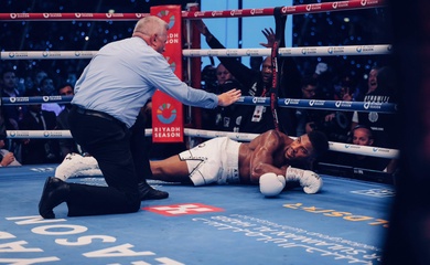 Anthony Joshua nên giải nghệ: Lời khuyên sau trận thua đáng buồn 