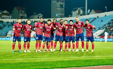 CAHN leo lên đỉnh bảng, đẩy Đà Nẵng xuống đáy V.League