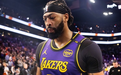 Trở lại mặt đất với chuỗi trận thua, Los Angeles Lakers thêm lo lắng với Anthony Davis