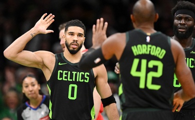 Jayson Tatum sửa sai kịp thời, ném game-winner buzzer-beater cảm xúc đưa Celtics đến chiến thắng