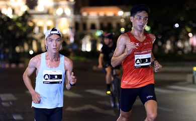 Đường chạy 42 km Viettel Marathon chặng Việt Nam "nóng" với kỷ lục gia mới xuất hiện