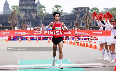 "Ông bố Gen Z" hai lần lên đỉnh giải chạy Viettel Marathon 2024 và thách thức kỷ lục quốc gia