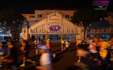 Khám phá các địa danh nổi tiếng của Hà Nội với Vietnam International Half Marathon 2025 powered by Herbalife