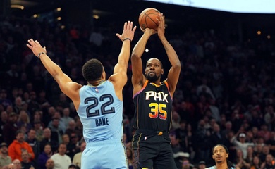 Giữa bão tin đồn chuyển nhượng, Kevin Durant lập cột mốc đặc biệt ở Phoenix Suns