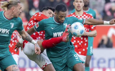 Nhận định bóng đá Augsburg vs Leipzig: Lung lay top 4