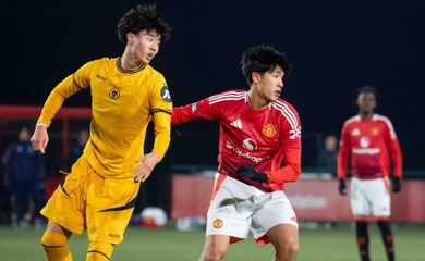 Cầu thủ gốc Việt ra mắt, góp công vào chiến thắng của U18 Man United