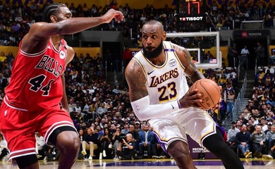 LeBron James tái xuất... chỉ để cùng Los Angeles Lakers thua đậm 31 điểm trên sân nhà