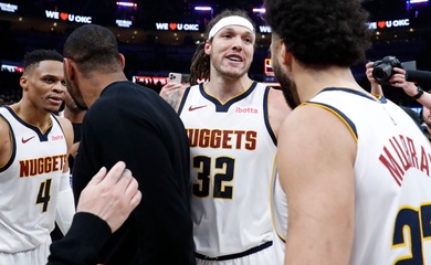 Nikola Jokic ghi 42 điểm, Aaron Gordon ném game-winner hạ gục OKC Thunder tại Game 1 NBA Playoffs 2025