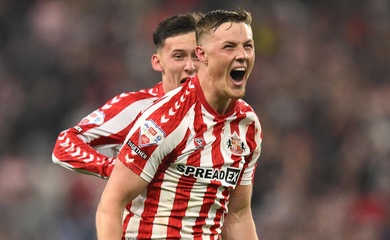 Sau Leeds và Burnley, đội bóng nào sẽ giành suất còn lại lên Ngoại hạng Anh?