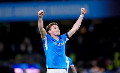 Cựu cầu thủ MU ghi số bàn thắng không tưởng giúp Napoli vô địch Serie A