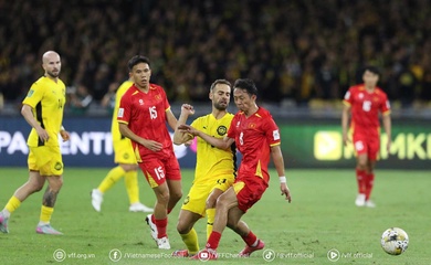 Tuyển Việt Nam tụt 4 hạng, Thái Lan bị đánh bật Top 100 FIFA