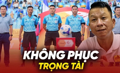 HLV Văn Sỹ Sơn không phục trọng tài, nhận định đội rớt hạng V.League