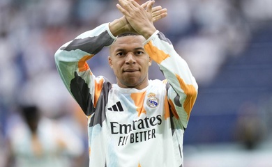 Mbappe nhập viện khi cơn sốt không thuyên giảm