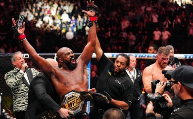 Jon Jones nói gì sau thông tin giải nghệ gây thất vọng