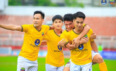 Lịch sử bóng đá Việt Nam: Lần đầu một trường Đại học giành suất đá chuyên nghiệp