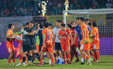 Phép màu Bùi Tiến Dũng, nghiệt ngã Công Phượng