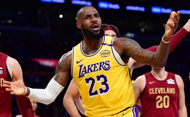 Giữa bão tin đồn chuyển nhượng: LeBron James bất ngờ xuất hiện tại trụ sở Cleveland Cavaliers?