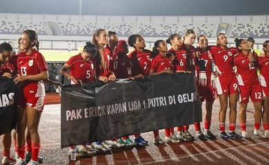 Nghịch lý nhập tịch ồ ạt của bóng đá Indonesia