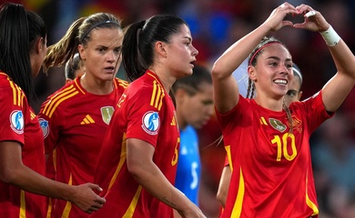 Kết quả bóng đá nữ châu Âu Euro 2025 hôm nay mới nhất: Italia thua vẫn vào tứ kết