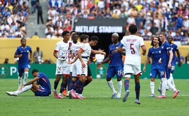 PSG bị dẫn trước 3 bàn trong hiệp 1, điều chưa từng xảy ra kể từ... năm 2022