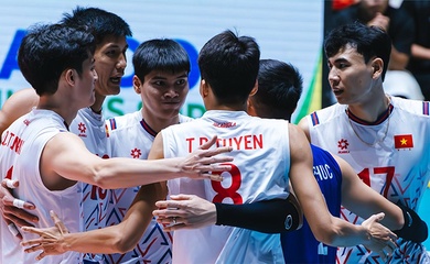 5 set kịch tính, bóng chuyền nam Việt Nam đại thắng đương kim vô địch SEA V.League