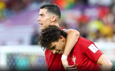 Cristiano Ronaldo đứng sau thương vụ khủng tới Al Nassr với mức lương khó tin