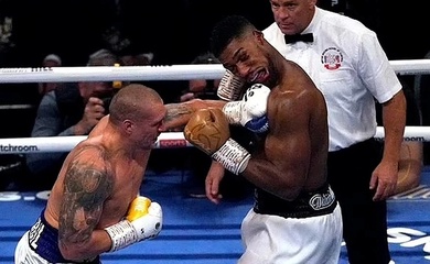 10 khoảnh khắc ăn mừng gây sốc nhất trên sàn boxing có Usyk và... Anthony Joshua