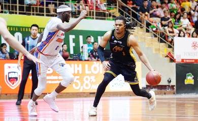 Cantho Catfish gục ngã trước Hanoi Buffaloes, cuộc đua Playoffs VBA 2025 thêm kịch tính