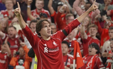  Liverpool mở màn bằng 3 điểm
