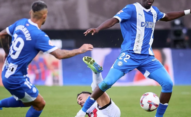 Nhận định, soi kèo Alaves vs Levante: Khách có điểm