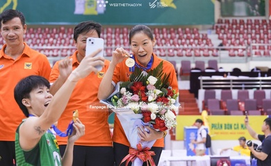 Sinh nhật tuổi 38 của tượng đài Ngọc Hoa và những cột mốc lịch sử