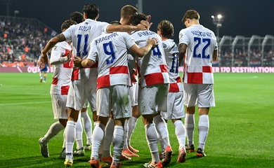 2 đội tuyển châu Âu chỉ còn cách World Cup 2026 một bước chân