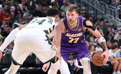 Luka Doncic lấn át Giannis Antetokounmpo, Los Angeles Lakers hạ gục Milwaukee Bucks