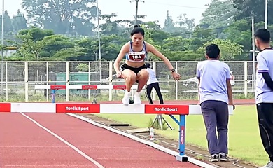 Hoàng Thị Ngọc Anh hoàn tất cú đúp HCV giải Điền kinh Trẻ Đông Nam Á 2025