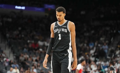 Chấn thương của Victor Wembanyama và nguy cơ mất nhiều danh hiệu NBA cao quý