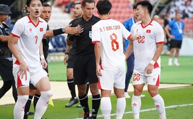 U22 Việt Nam ghi bàn thắng tranh cãi trước U22 Lào ở trận mở màn SEA Games 2025