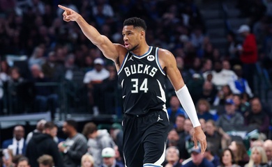 Chuyển nhượng NBA: Milwaukee Bucks tính đường tái thiết, sẽ cân nhắc để Giannis Antetokounmpo ra đi?