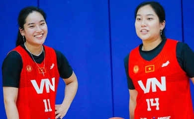 HLV đội tuyển bóng rổ Việt Nam nói gì khi chị em Trương Twins không thể đấu 5x5 tại SEA Games 33?