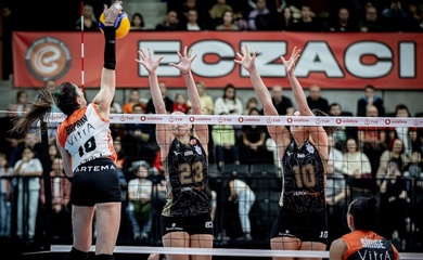 Eczacıbaşı áp đảo Zeren, khẳng định vị thế ông lớn tại Sultanlar Ligi