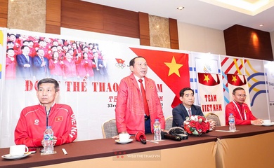 Bộ trưởng Nguyễn Văn Hùng thăm và động viên Đoàn thể thao Việt Nam tham dự SEA Games 2025