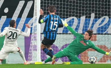 Bàn thua muộn khiến Chelsea bị đánh bật khỏi Top 8 Champions League