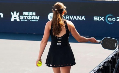 Khi một tay vợt 19 tuổi trở thành biểu tượng thời trang của pickleball