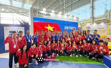 Đội tuyển điền kinh Việt Nam "đổ bộ" xuống Bangkok, sẵn sàng cho SEA Games 33