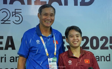 Ngân Thị Vạn Sự, bí quyết ghi bàn bằng đánh đầu dù chỉ cao 1,53m